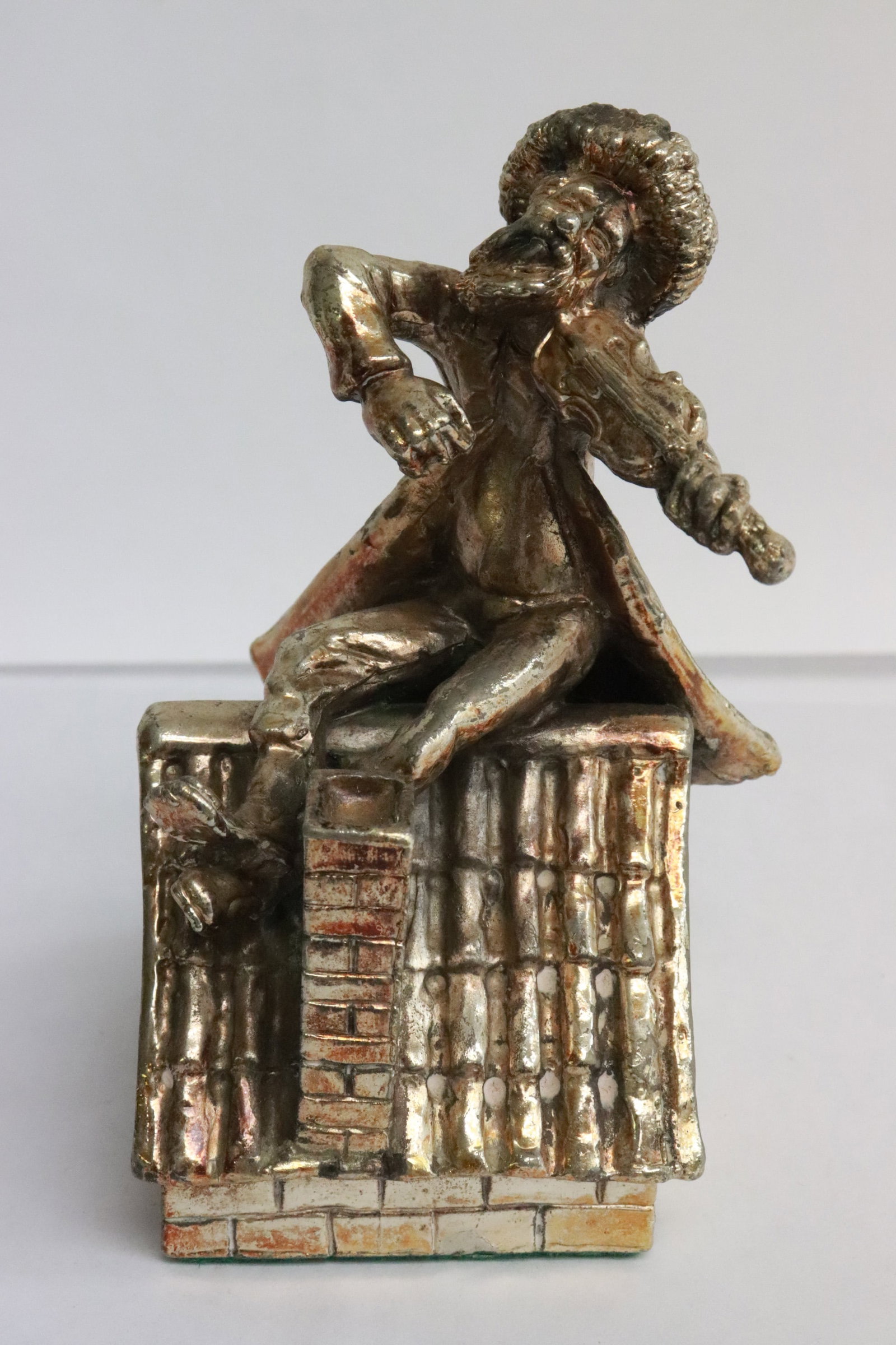 Large marked sterling art "fiddler on the roof": Large marked sterling art "fiddler on the roof", 5.65"H