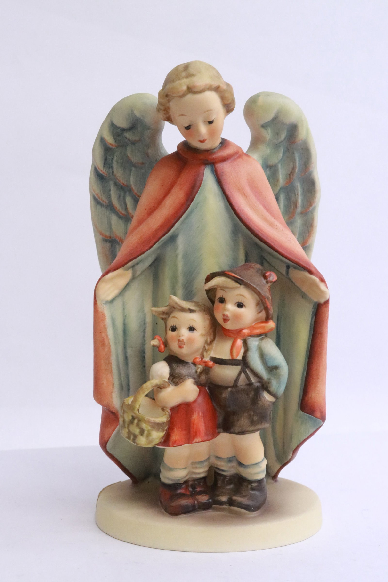 2 large Hummel figurines - 5