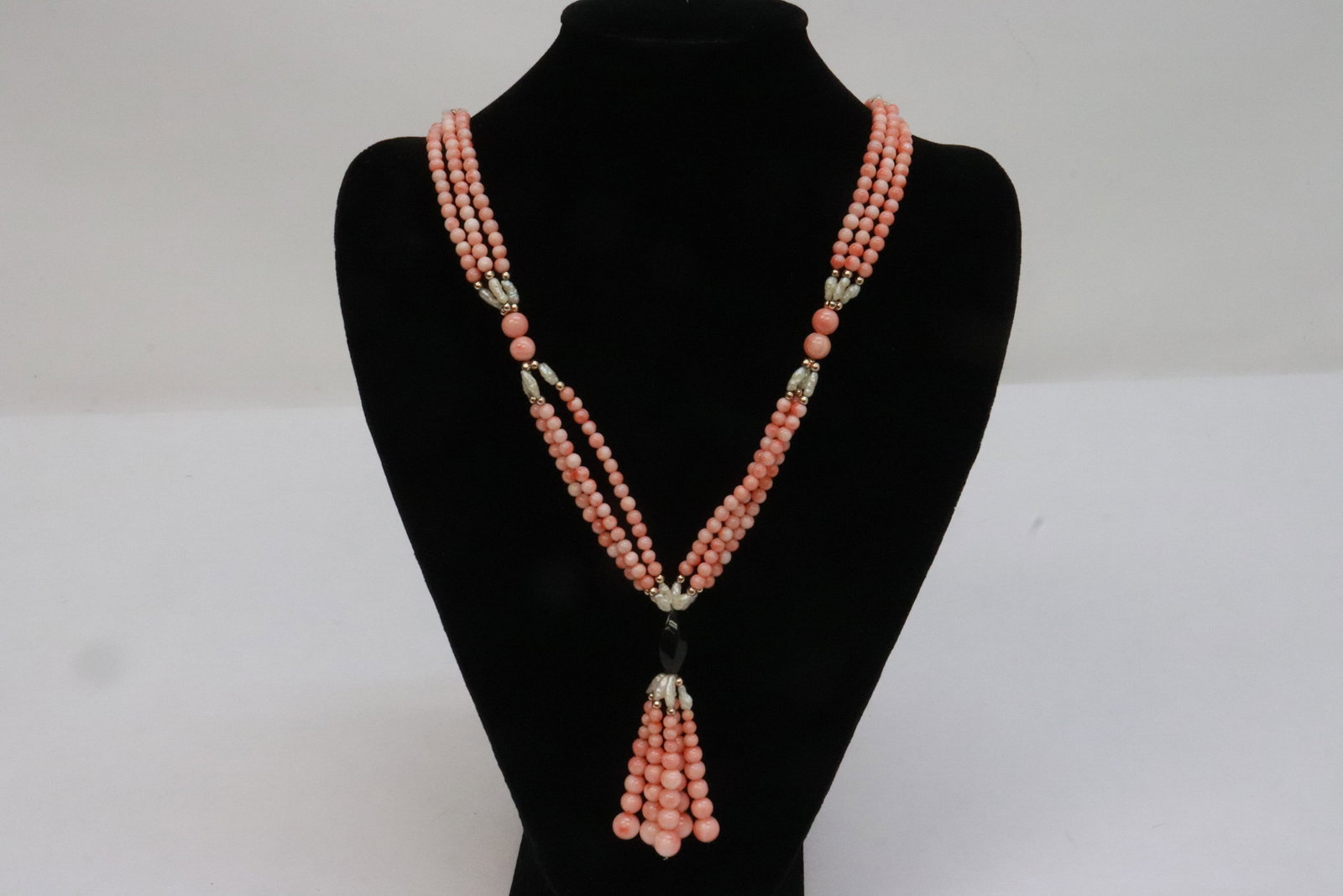 Coral and freshwater pearl bead necklace (1 of 8)