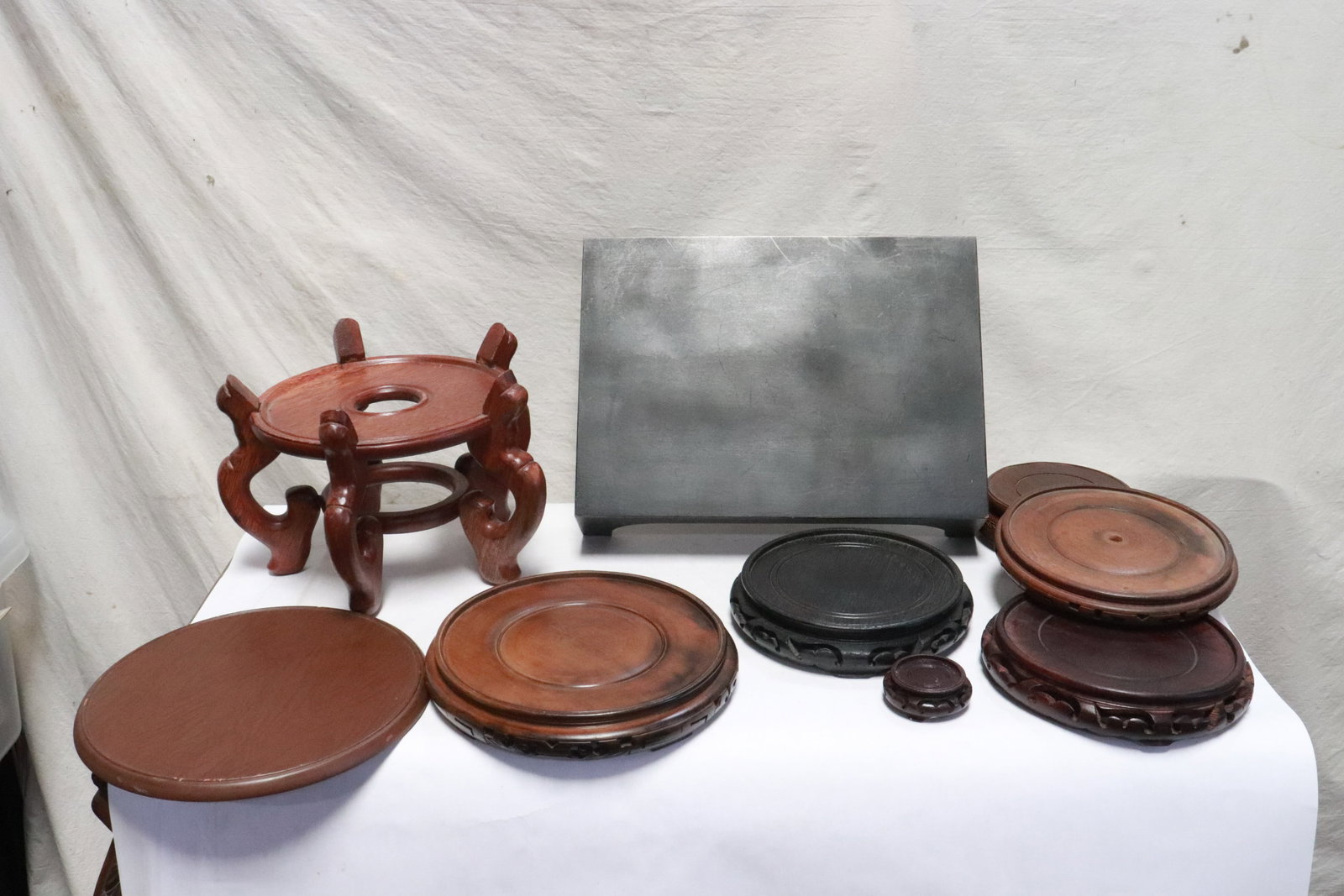 Large lot of Chinese wood stands: Large lot of Chinese wood stands, 1.2"x2.85"dia - 3.5"x11.1"x15.2"