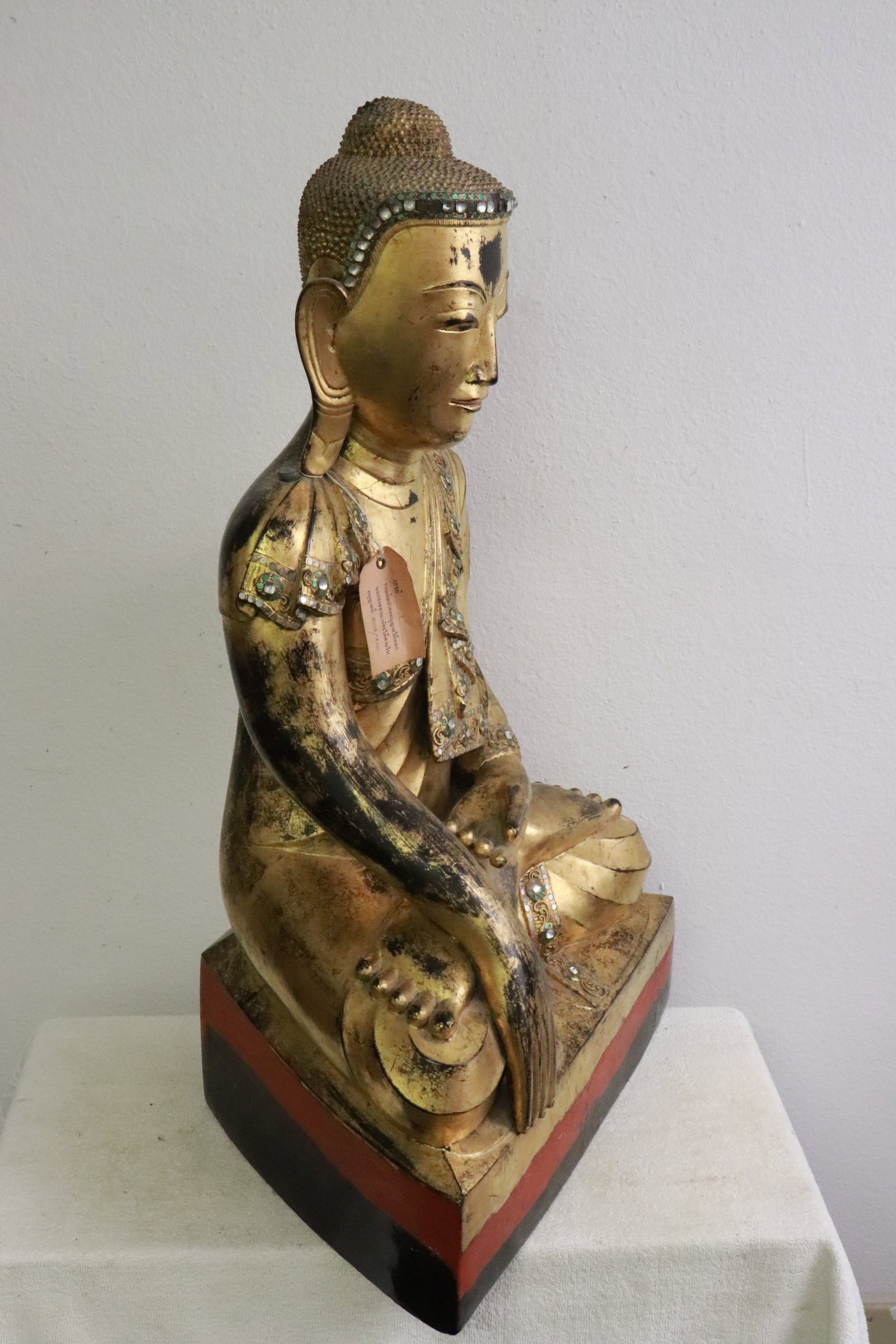 large 17th/18th c. Thai gilt lacquer statue of deity w/ cerificate - 6