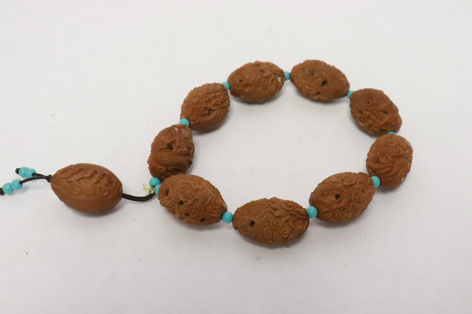 4 bracelets - 3
