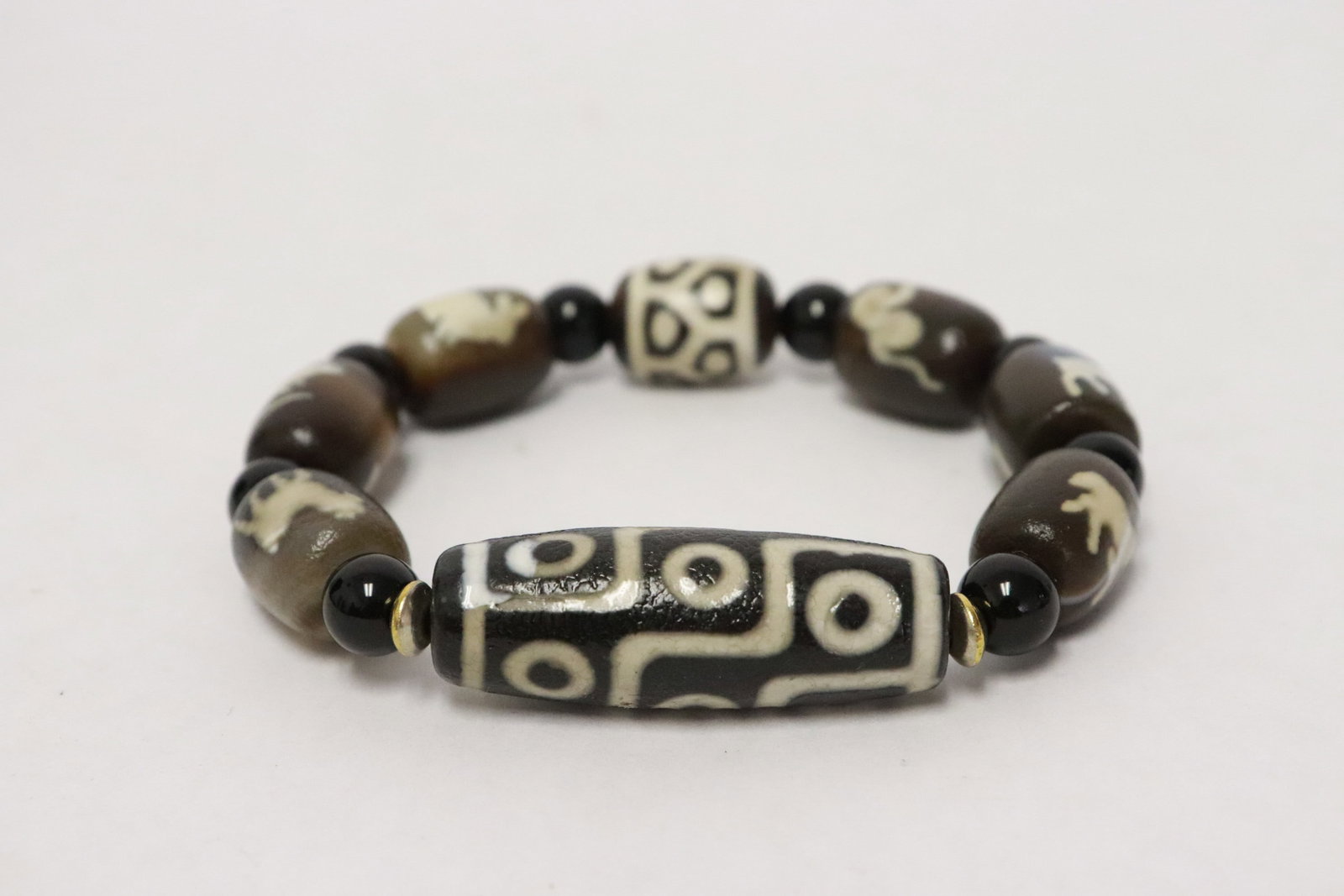 4 bracelets - 9