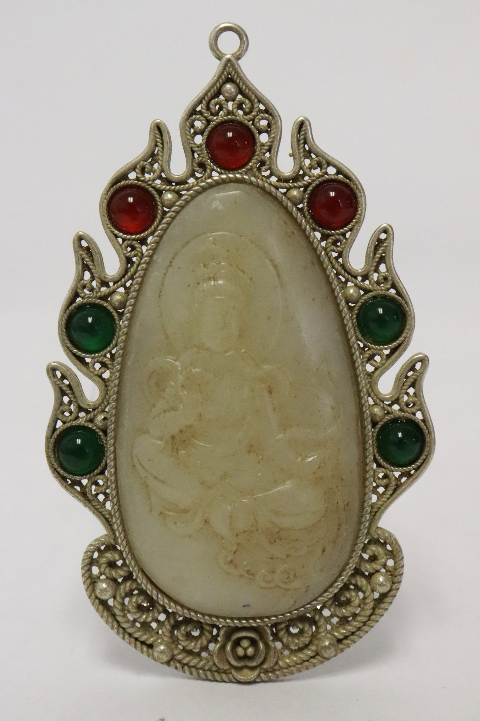 2 ornaments with jade like insert - 2