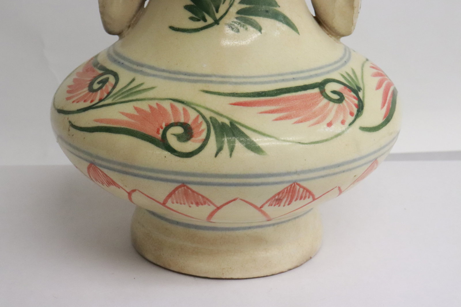 A sancai earthenware jar - 2