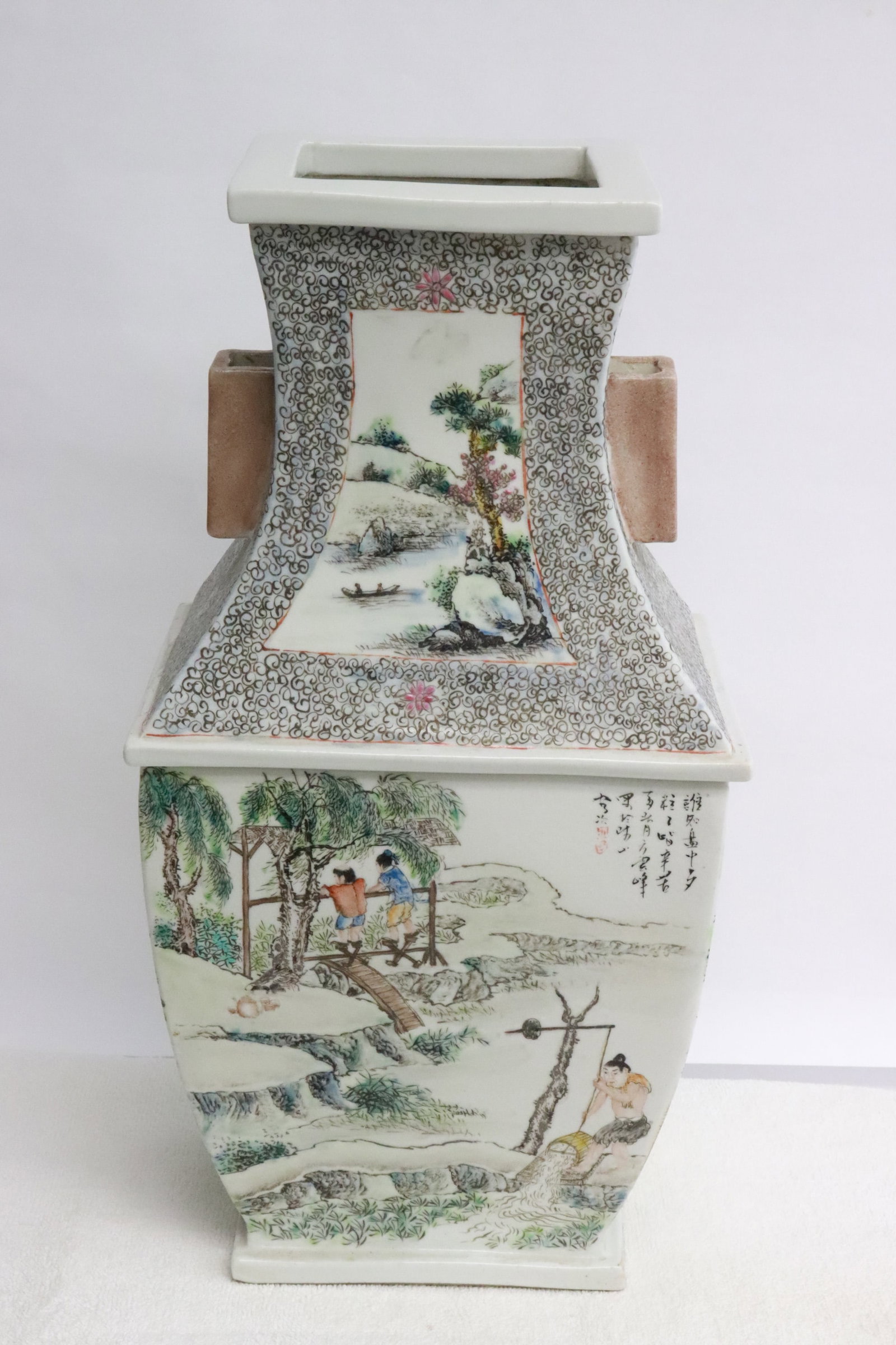 Very fine Chinese famille rose porcelain vase: Very fine Chinese famille rose porcelain vase, 16.3"x8.35"x6"