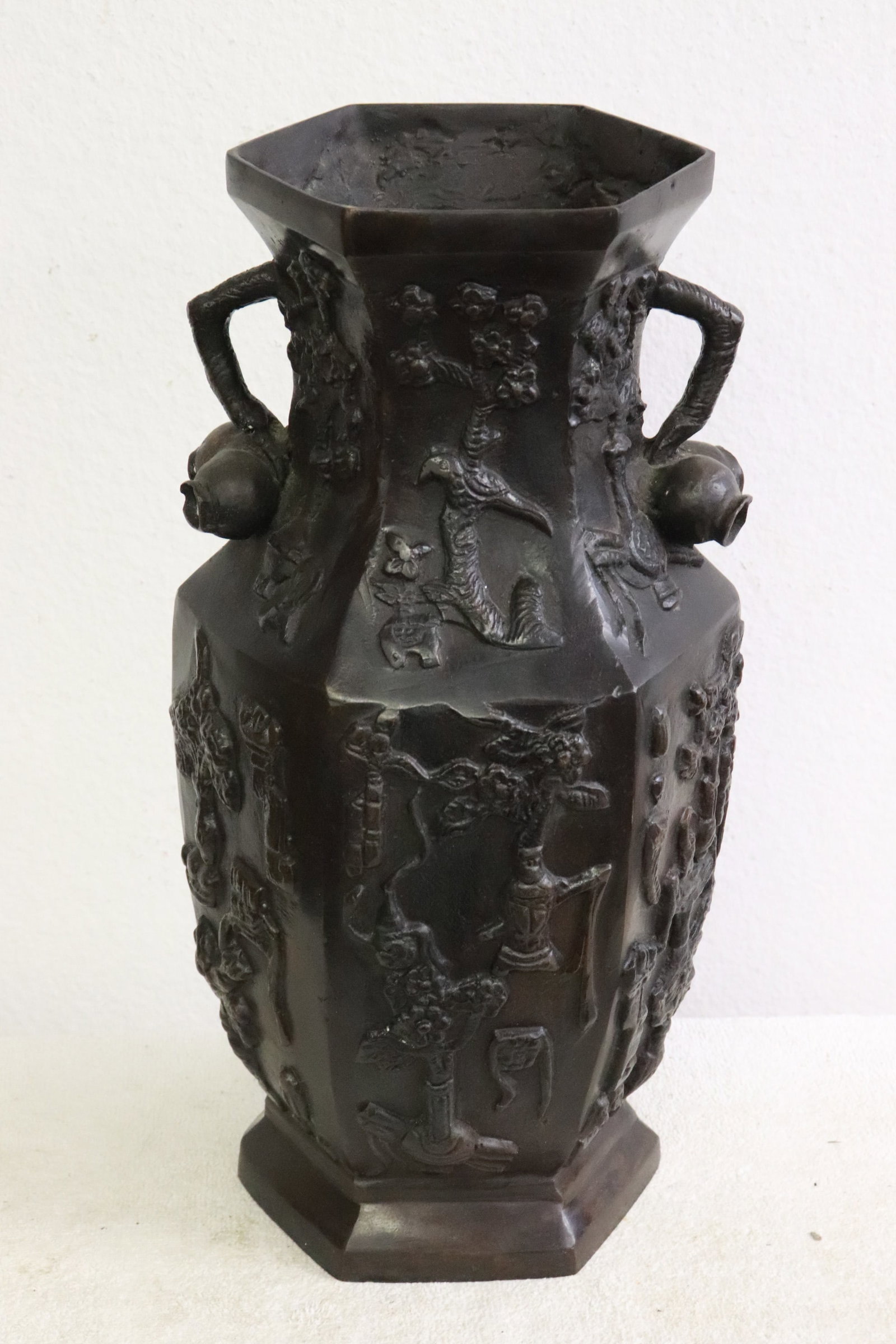Chinese large vintage bronze vase (1 of 9)