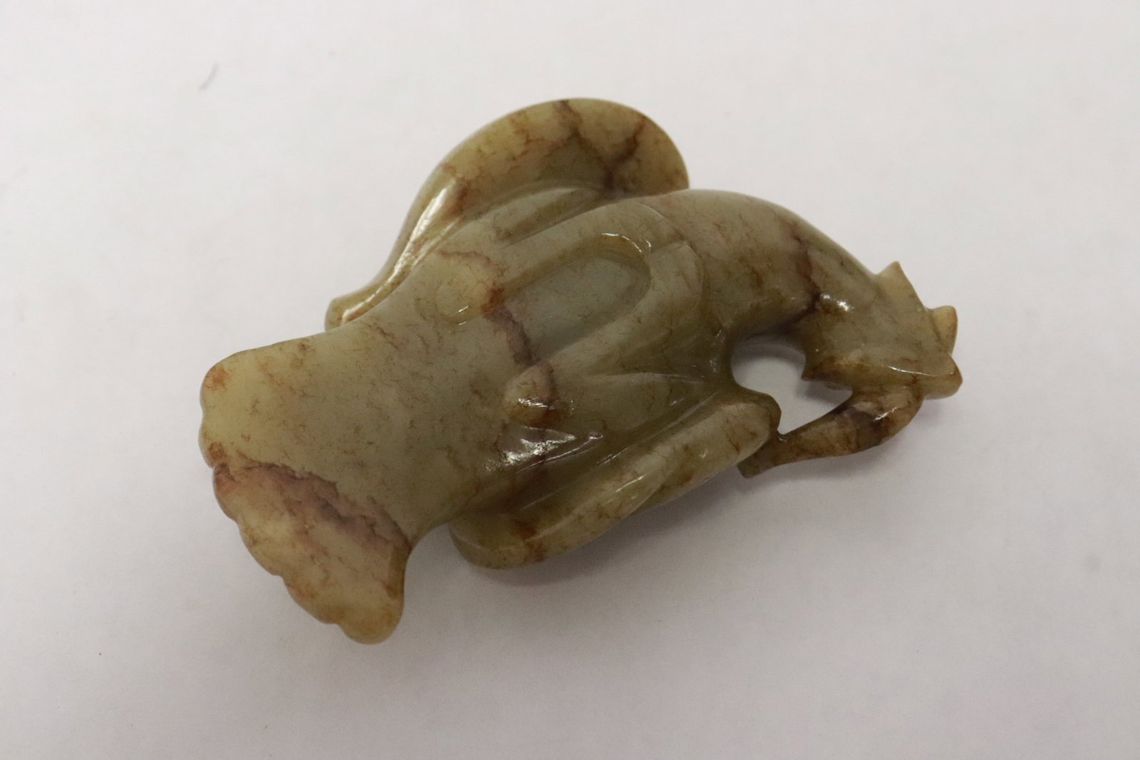 Jade carved bird (1 of 5)