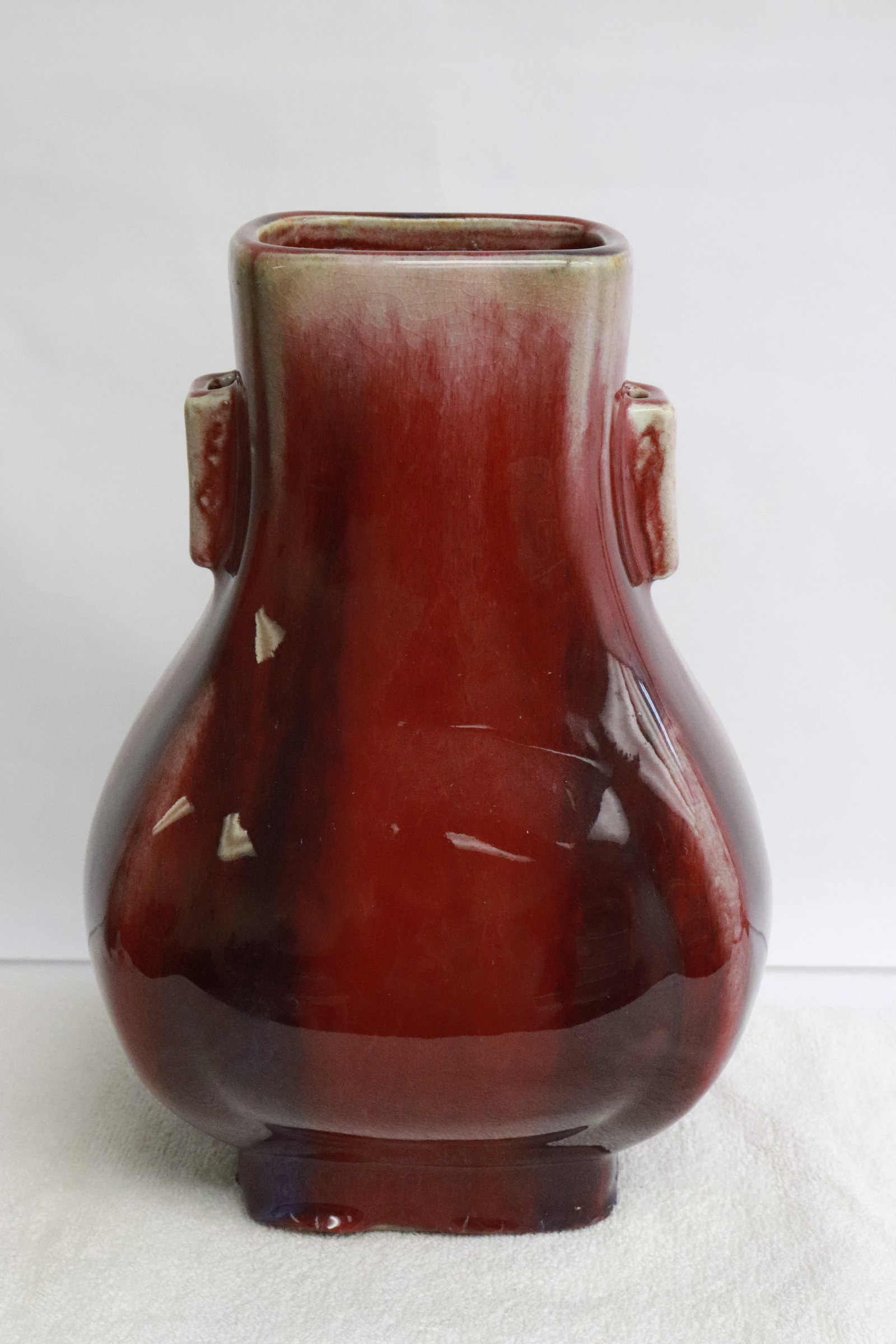 Chinese flambe porcelain vase: Chinese flambe porcelain vase, 10.85"x7.7"x6.7"