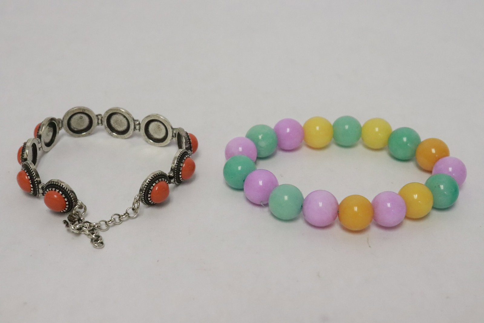 6 bracelets - 8