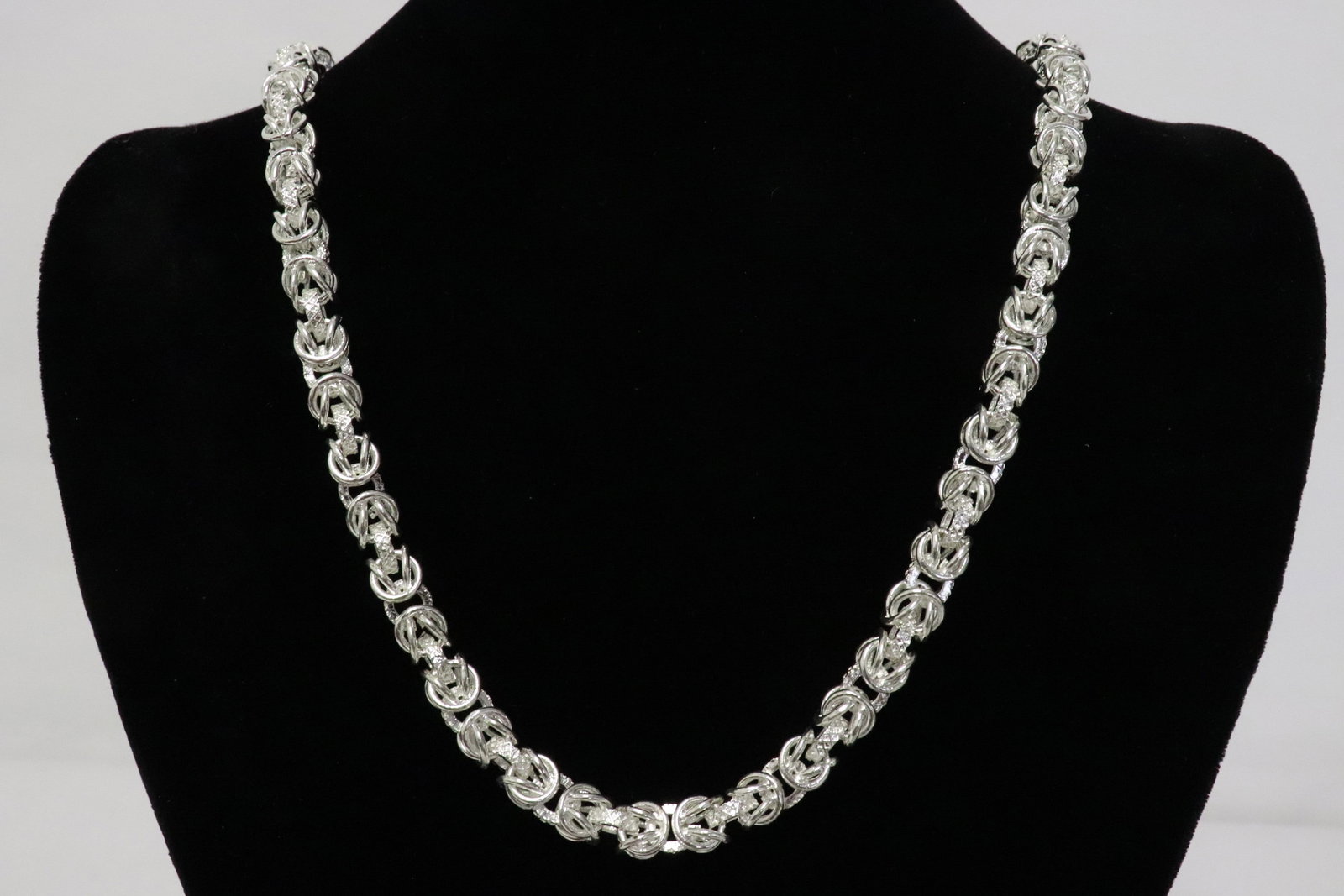5 necklaces - 3