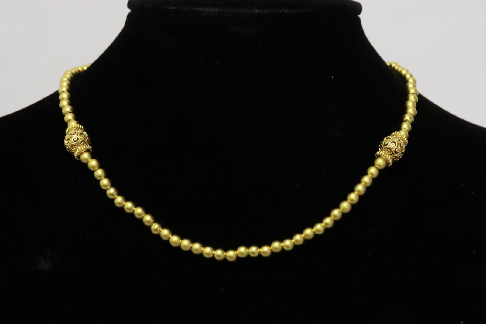 5 necklaces - 6