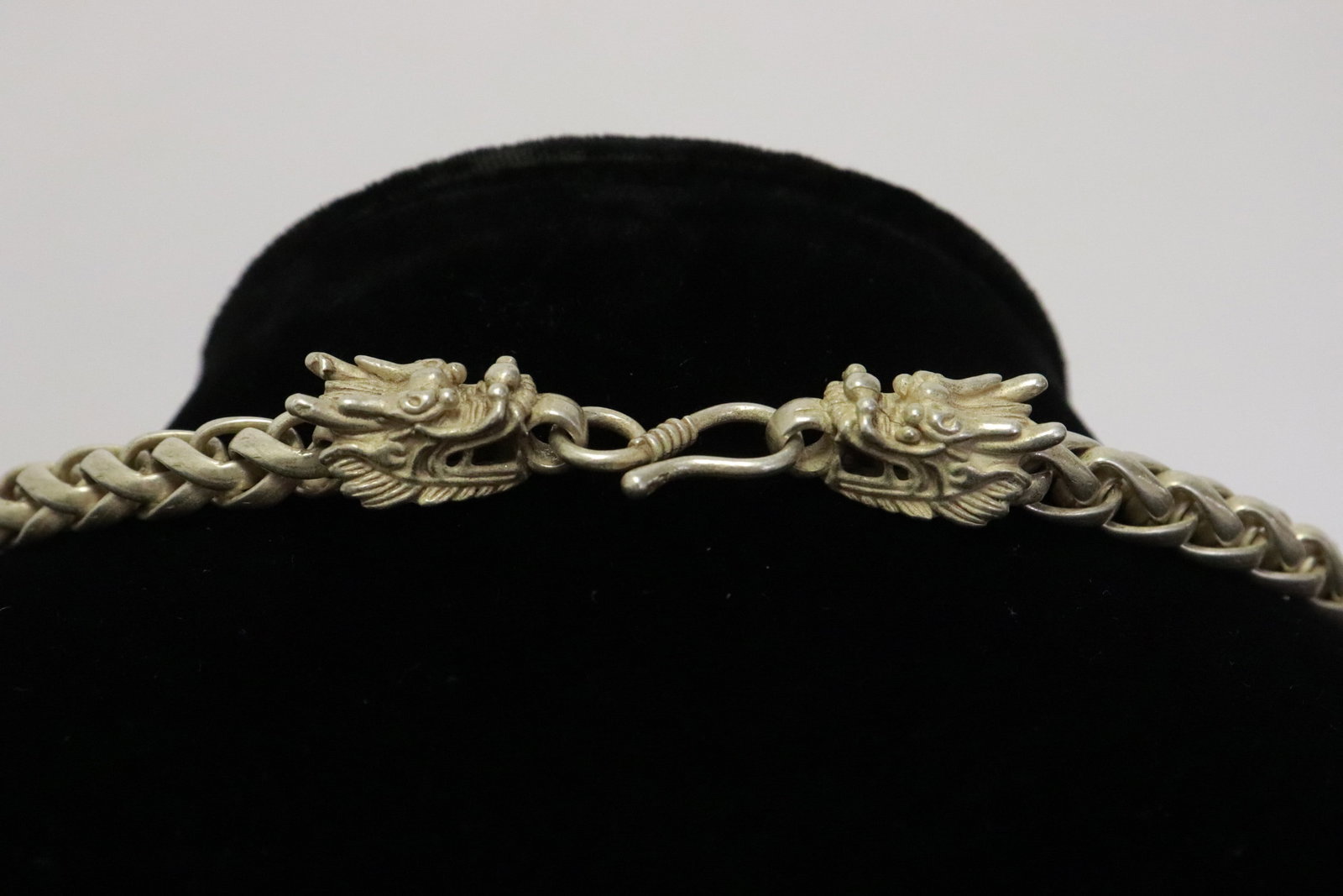 5 necklaces - 9