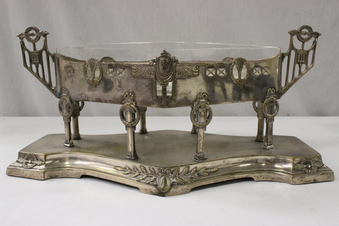 19th/20th c. Austrian s/p center pc w/ crystal inset: A beautiful 19th/20th century Austrian silverplate center piece with crystal inset, 6.75"Hx17.13"x9.25"