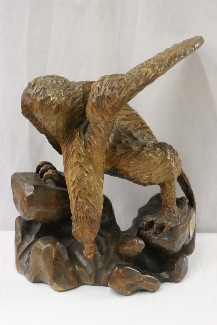 wood carved eagle to Colonel William Clark Jr: A fine wood carved eagle (23.75"Hx18.3"x15"), this piece was presented to Colonel William Clark Jr., on September 1960