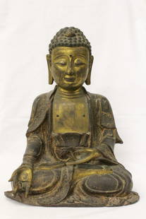 Chinese 17th/18th c. or earlier gilt bronze Buddha: Important Chinese 17th/18th century or earlier gilt bronze seated Buddha (possible Ming dynasty), it was purchased by original owner around 1910 in China, unusually large size, 15.2"Hx11.6"x8"