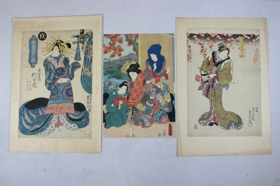 3 antique Japanese w/b prints by Toyokuni: 3 antique Japanese woodblock prints by Toyokuni, 14.8"x10.25", 14.1"x9.7", 15"x10.35"