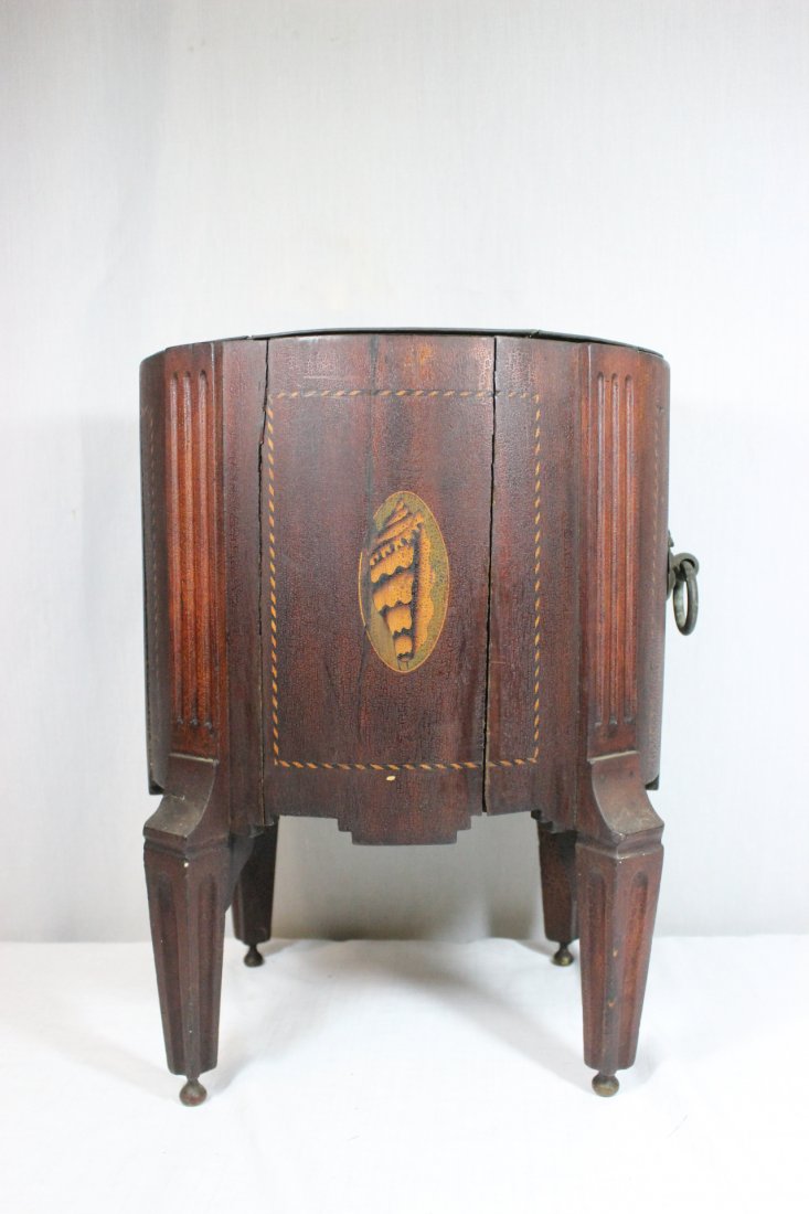 Possible antique Duncan Phyfe inlaid trash bin: Possible antique Duncan Phyfe inlaid trash bin(?) (one side inlaid damage), 17"Hx13.25"x10.6"