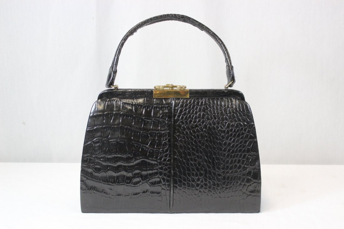Genuine alligator skin bag (1 of 10)