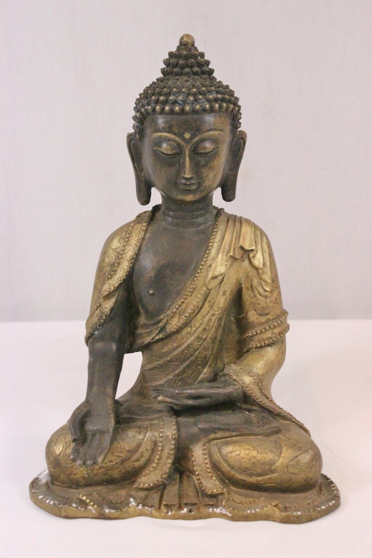 Fine Chinese parcel gilt bronze sculpture (1 of 10)