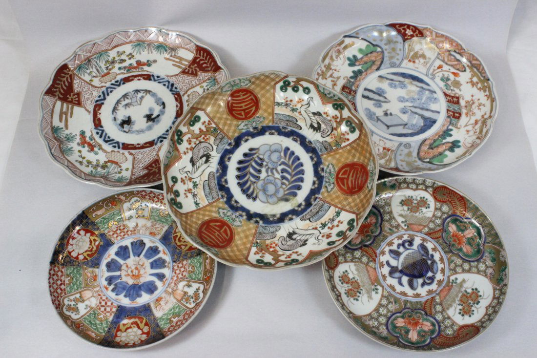 5 Japanese antique Imari plates: 5 Japanese antique Imari plates, 6.7"-8.85"dia