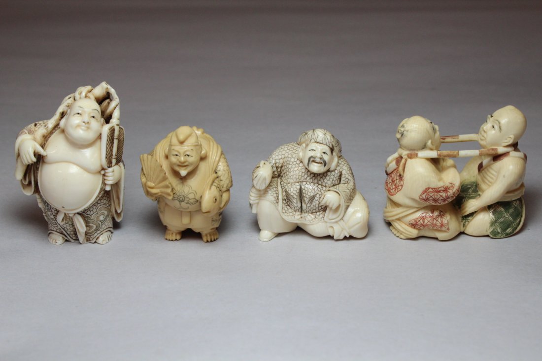 4 Japanese early 20th c. ivory carved netsuke (1 of 10)