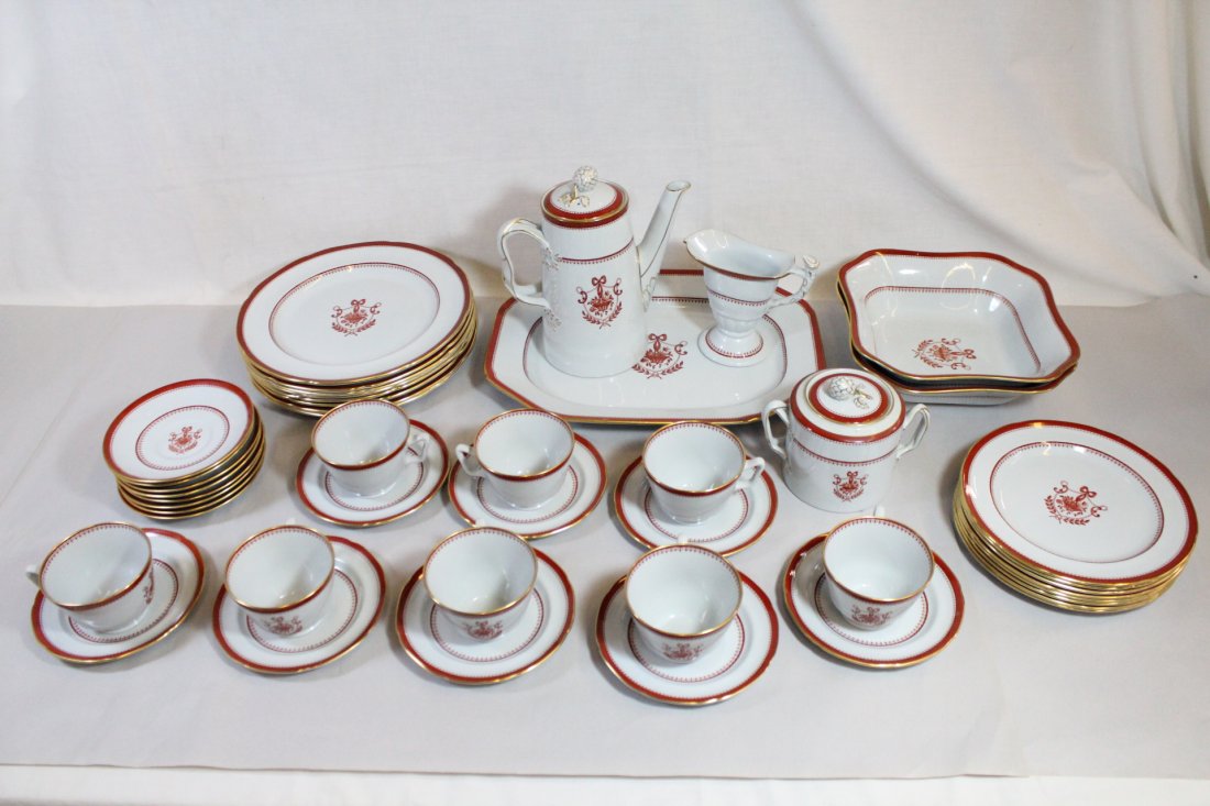 Copeland Spode dinner set in Newburyport pattern: Copeland Spode dinner set in Newburyport pattern, total 45pc