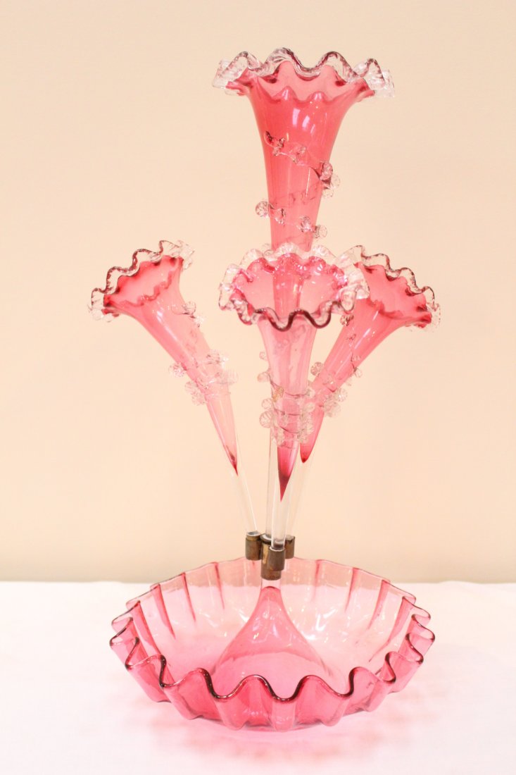 Victorian pink glass epergne (1 of 9)