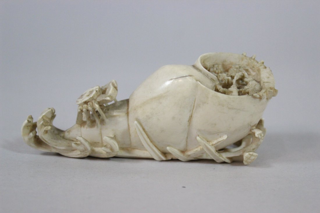 Chinese early 20th century ivory carving (1 of 10)