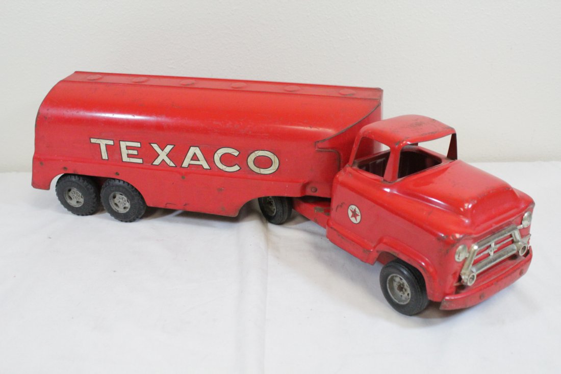 Texaco tin truck