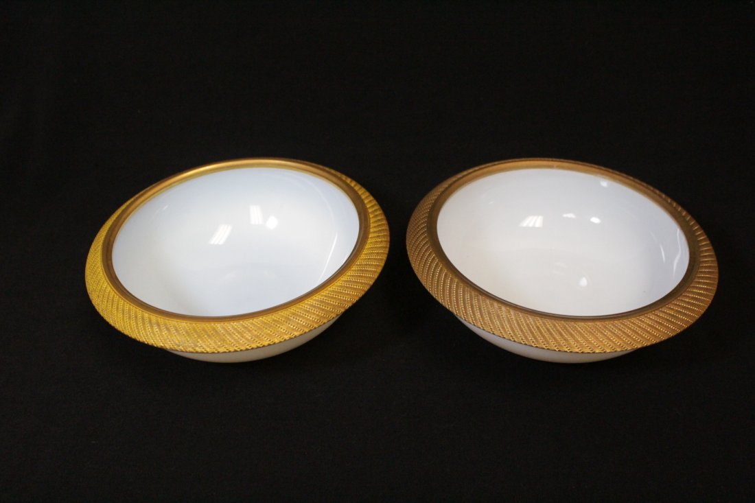 Pair French opalescence bowl w/ heavy bronze rim: Pair beautiful French opalescence bowl with heavy gilt bronze rim, 2.25"Hx6.7"dia each
