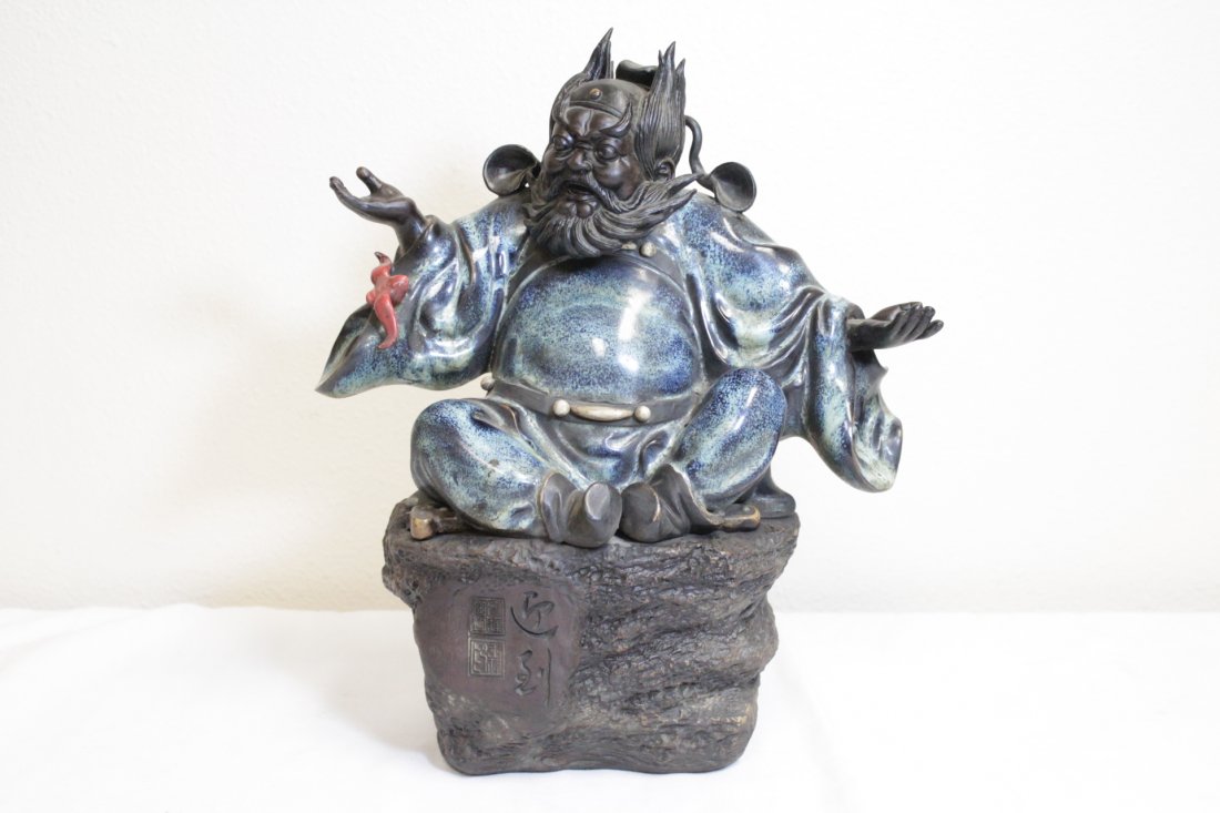 Chinese glazed pottery sculpture of Daoism god (1 of 10)