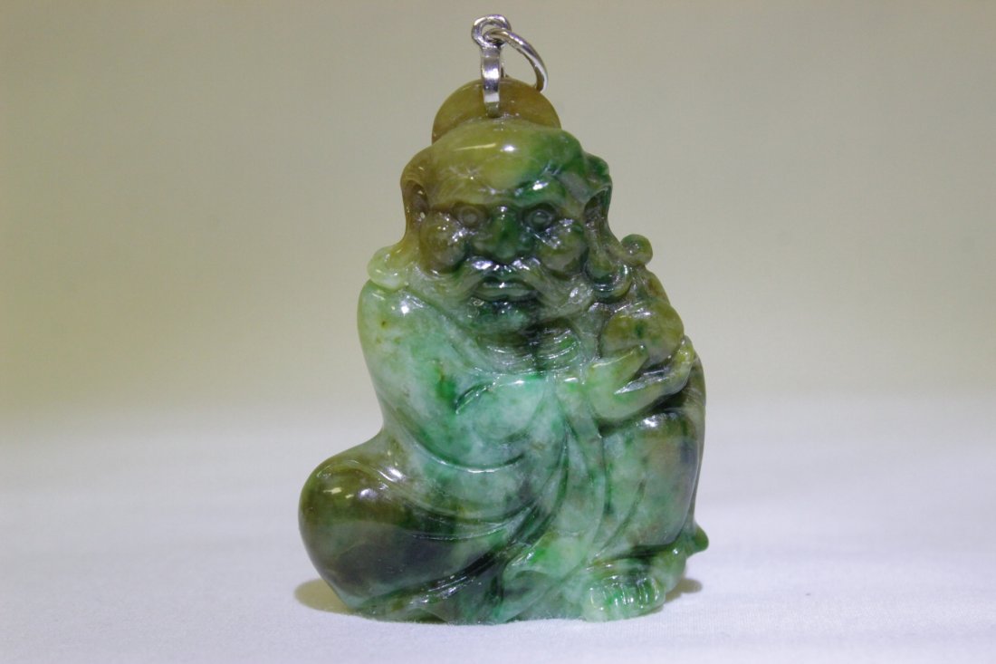 Chinese jadeite carved pendant (1 of 8)