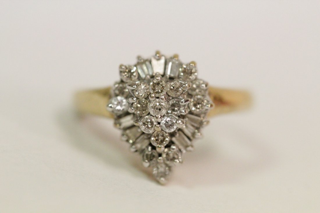 10K Y/G diamond ring (1 of 8)