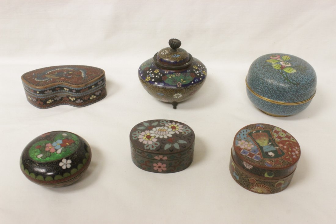 6 antique Japanese cloisonne boxes (1 of 10)