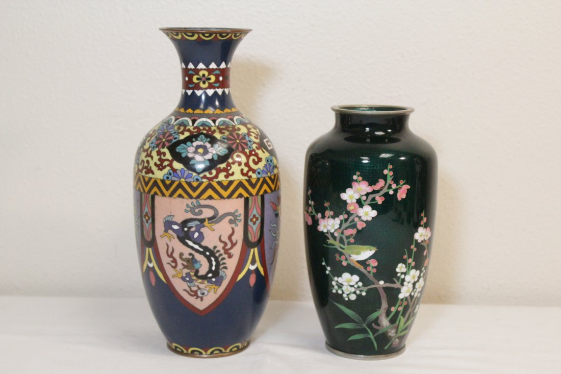 2 Japanese cloisonne vases (1 of 10)