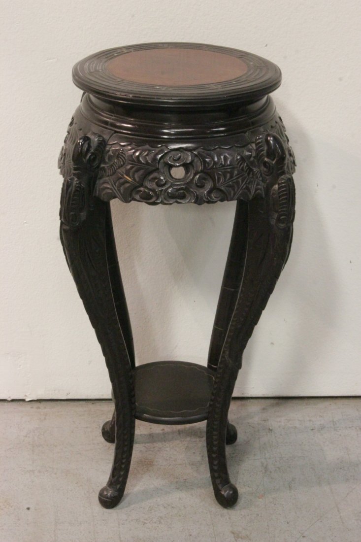 Chinese antique rosewood pedestal table: Chinese antique rosewood pedestal table, 30.25"Hx19.35"dia