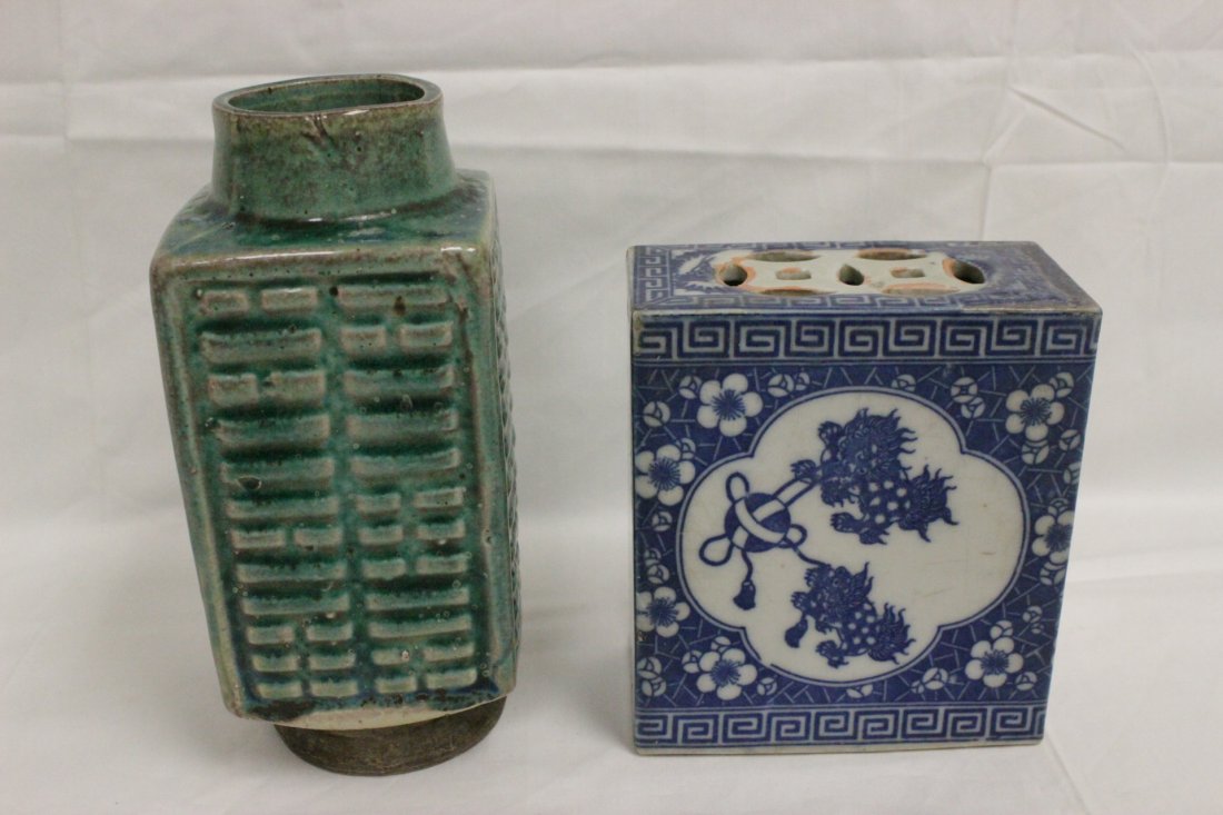 A Chinese b&w incense holder, and a Chinese vase: A Chinese blue and white porcelain incense holder (5.4"Hx4.75"x2.4"), and a Chinese green glazed square vase (7.4"Hx3.25"x3.25")