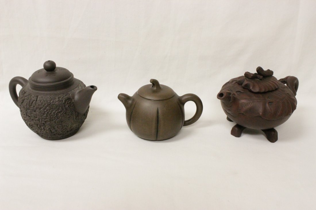 3 Yixing clay teapot (1 of 10)