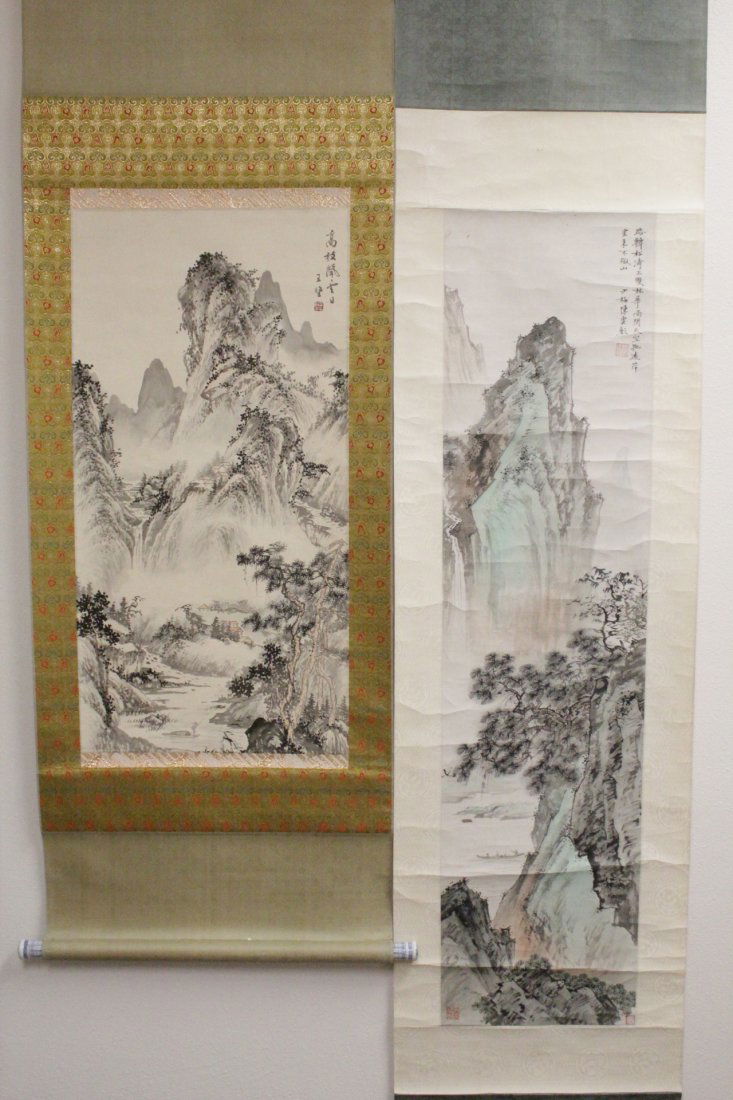 2 Chinese watercolor scrolls, both signed (1 of 10)