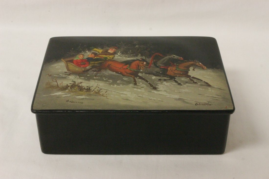 Vintage Russian lacquer box, signed (1 of 10)