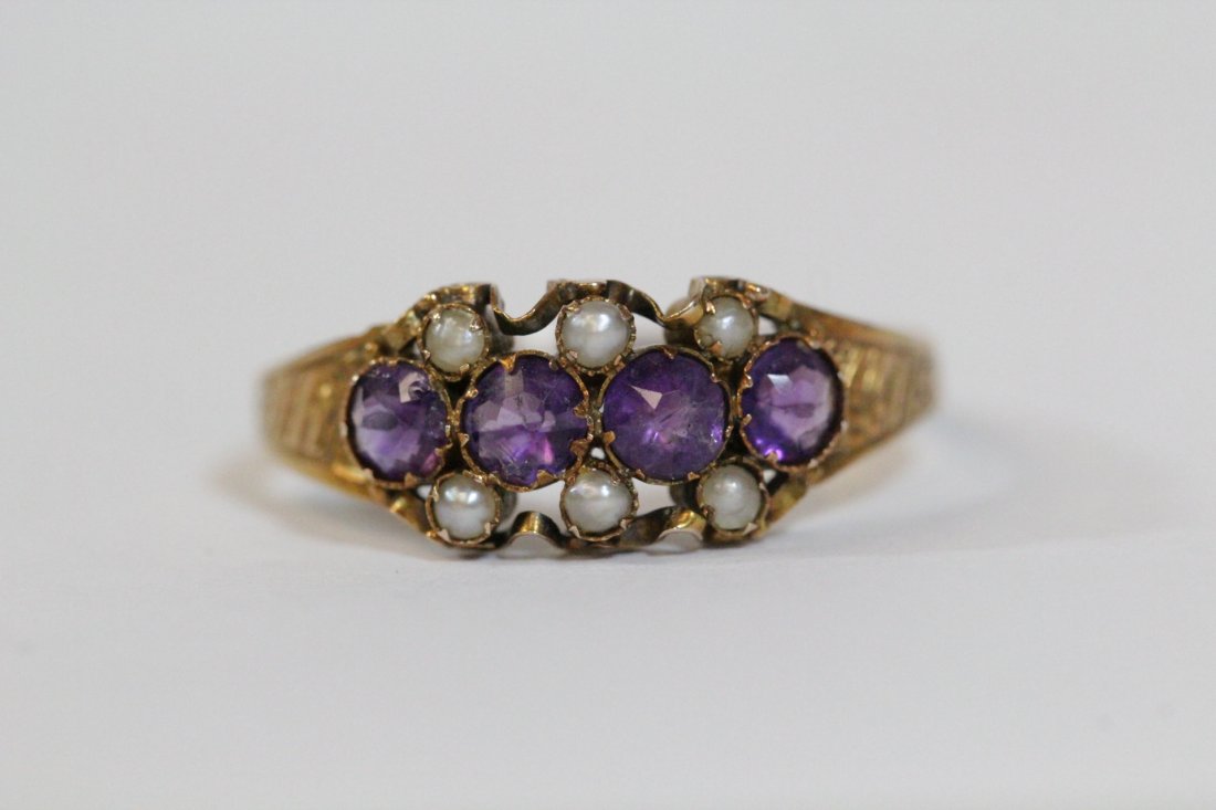 English 15K gold ring w/ amethyst and seed pearls (1 of 10)