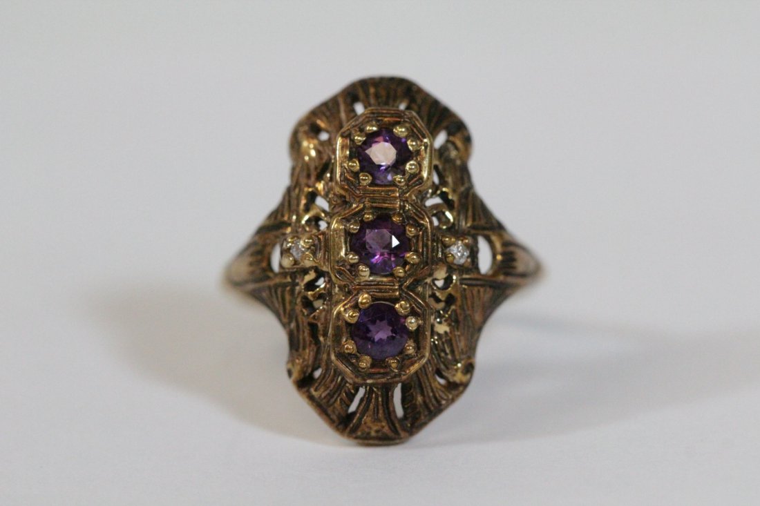 Victorian 14K ring with amethysts & diamond (1 of 10)