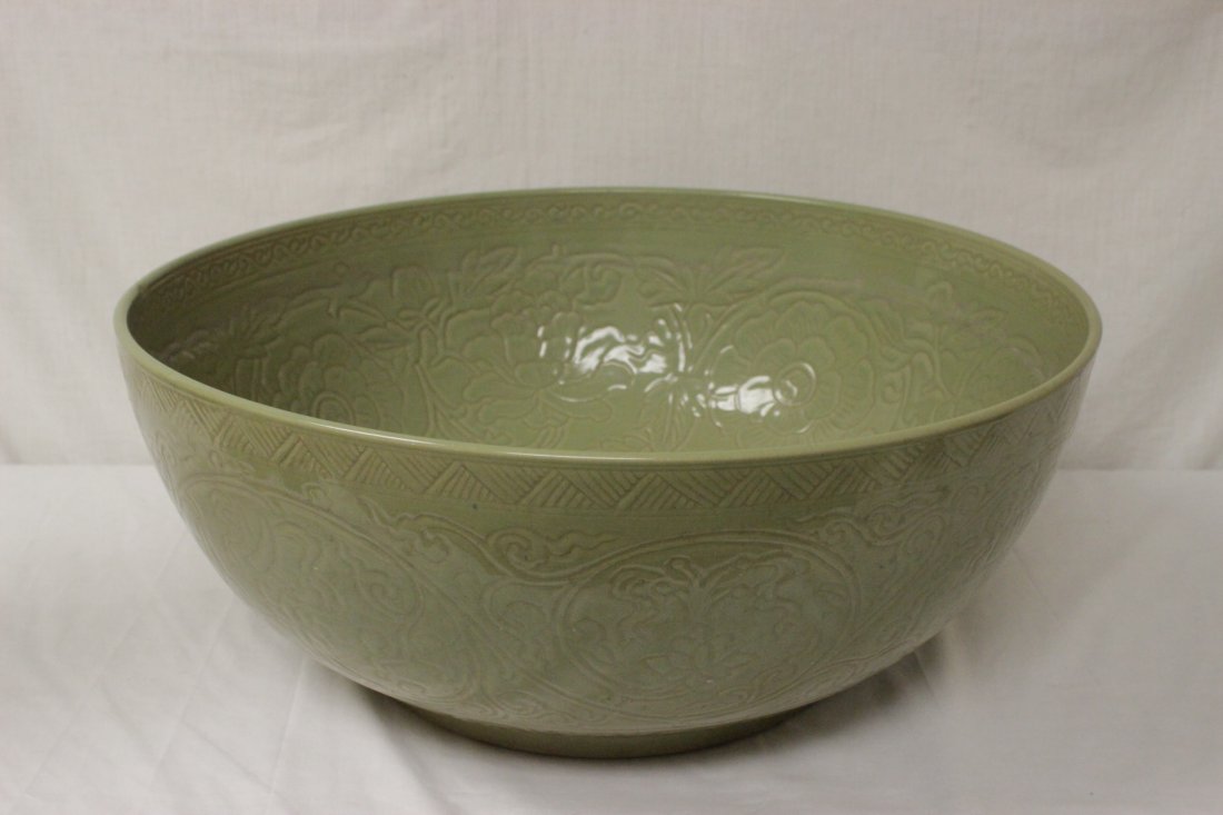 A massive Chinese celadon porcelain bowl (1 of 10)