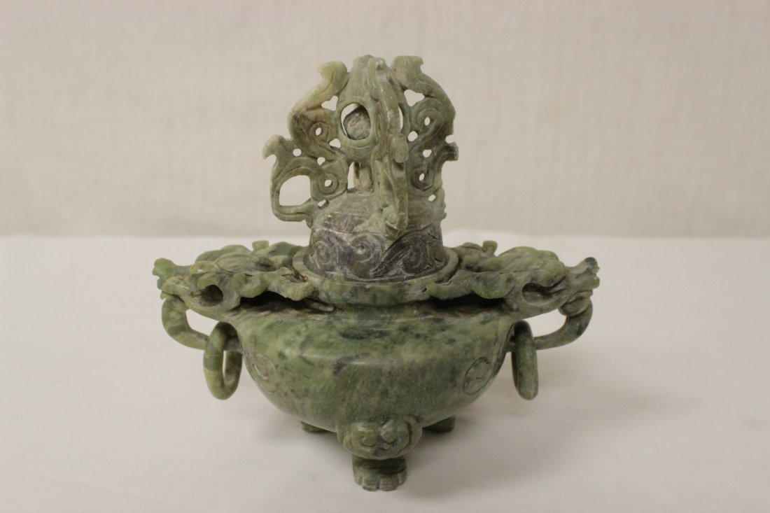 Hunan jade carved censer (1 of 9)