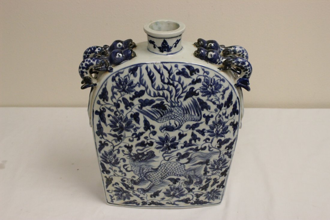 Large Chinese blue and white porcelain wine flask: Large Chinese blue and white porcelain wine flask, 15.75"Hx12.75"x4.5"