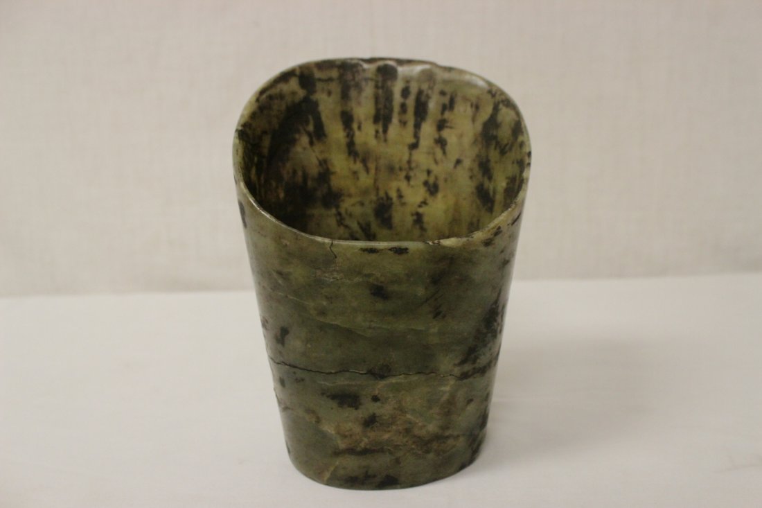 Jade carved hair decoration (1 of 10)