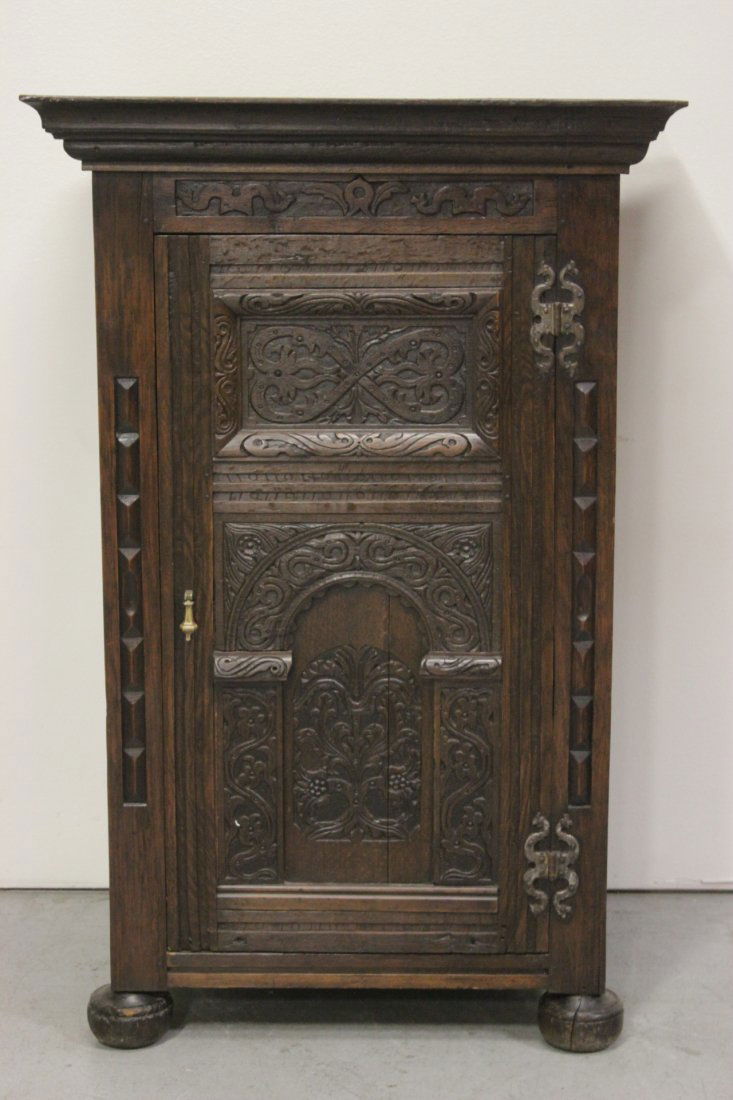 16th/17th century gothic cabinet (1 of 10)