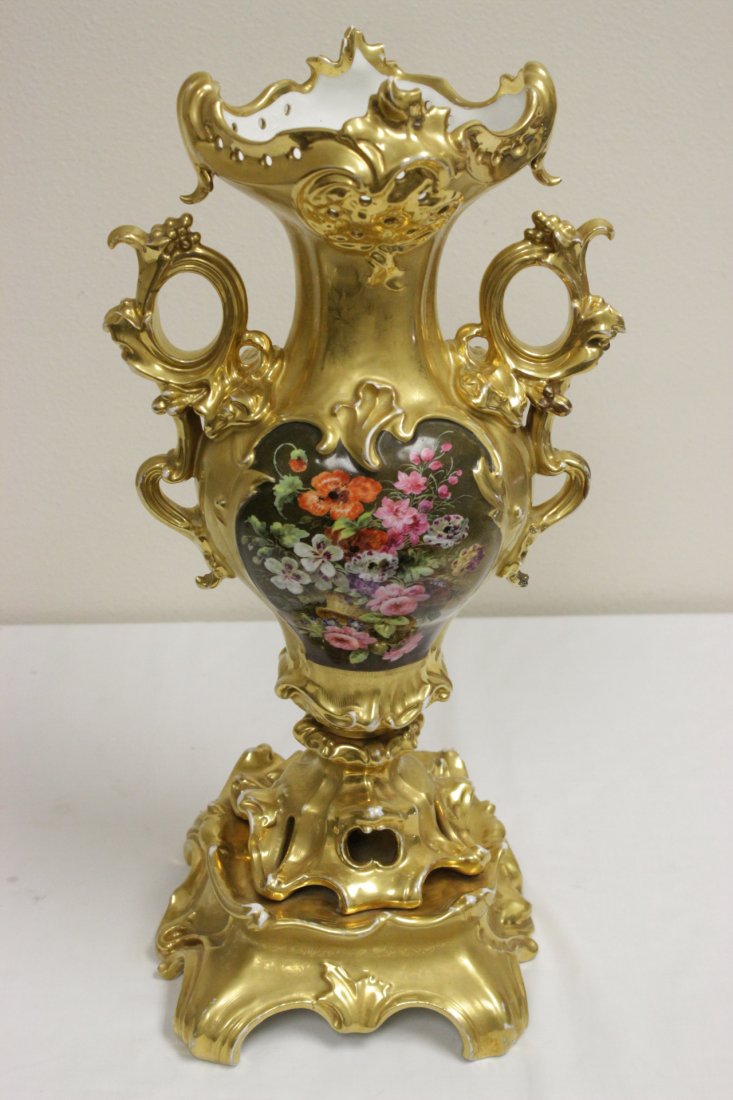 antique gilt Paris porcelain vase (1 of 10)