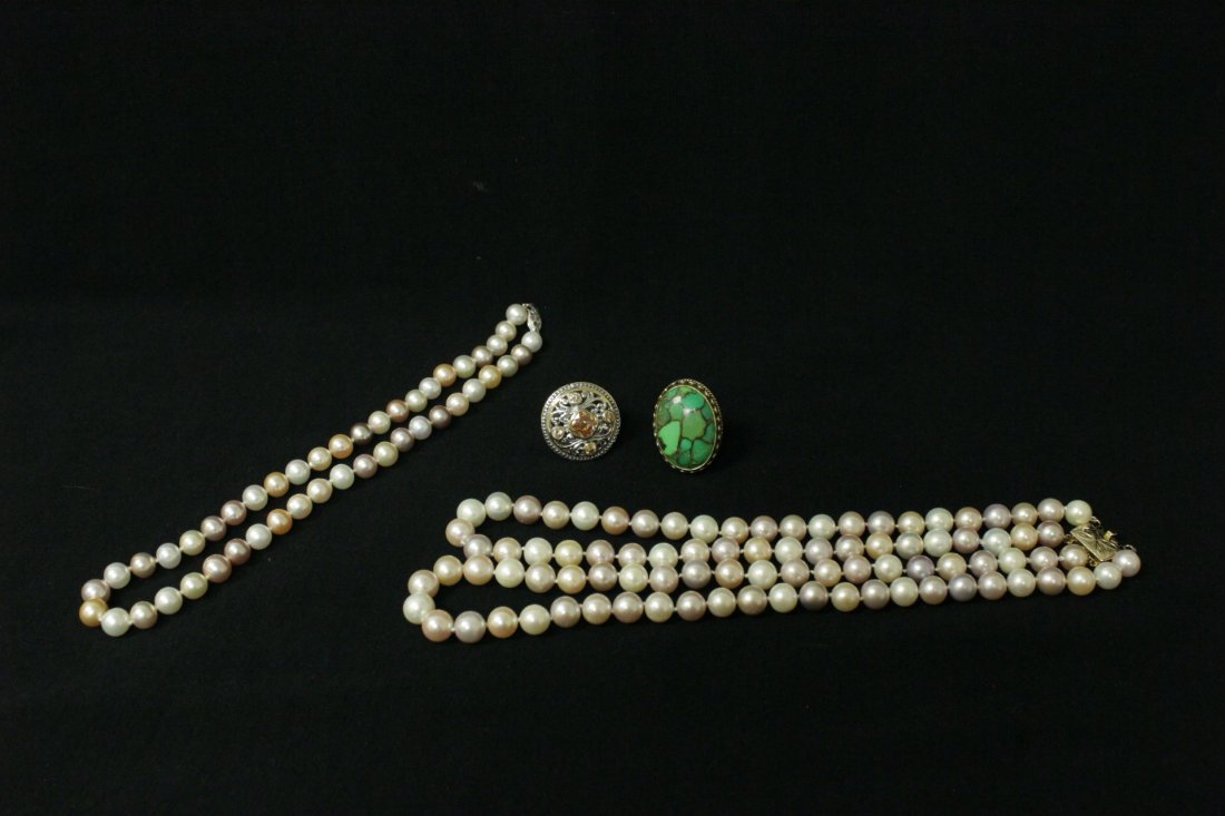 2 cultured pearl necklace, and 2 silver rings (1 of 10)